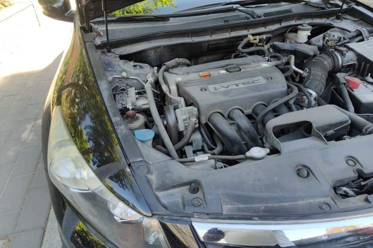 Used Honda Accord 2011 2.4L LX Engine Bay Right