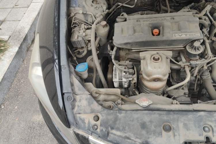 Used Honda Accord 2011 2.0L EX Engine Bay Right