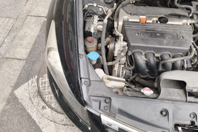 Used Honda Accord 2011 2.4L EX Engine Bay Right