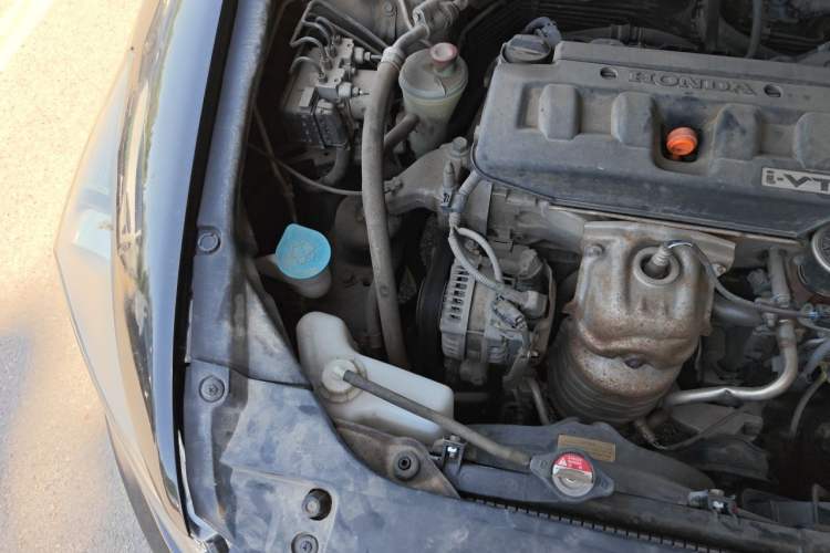 Used Honda Accord 2011 2.0L EX Engine Bay Right