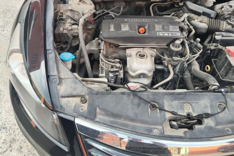 Used Honda Accord 2011 2.0L EX Engine Bay Right