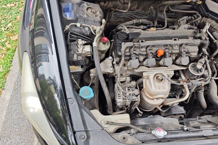Used Honda Accord 2011 2.0L EX Engine Bay Right
