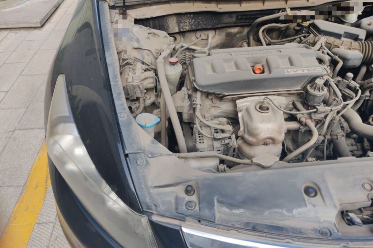 Used Honda Accord 2011 2.0L EX Engine Bay Right