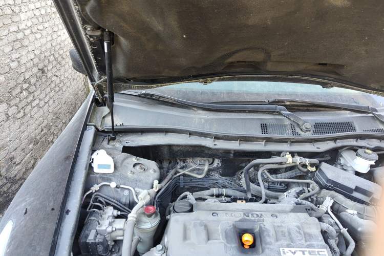 Used Honda Accord 2011 2.0L EX Engine Bay Right