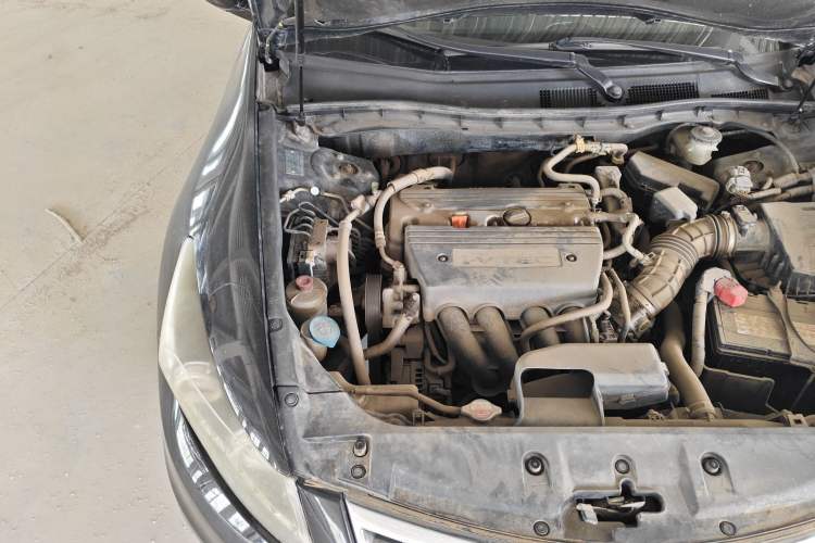 Used Honda Accord 2011 2.4L LX Engine Bay Right