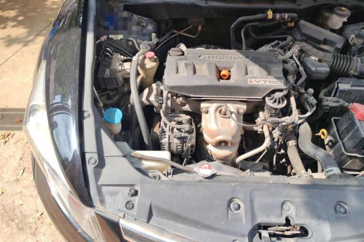 Used Honda Accord 2011 2.0L EX Engine Bay Right