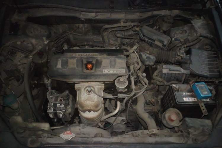 Used Honda Accord 2011 2.0L EX Engine Bay