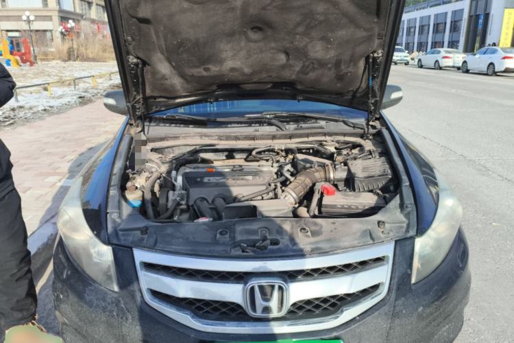 Used Honda Accord 2011 2.4L LX Engine Bay