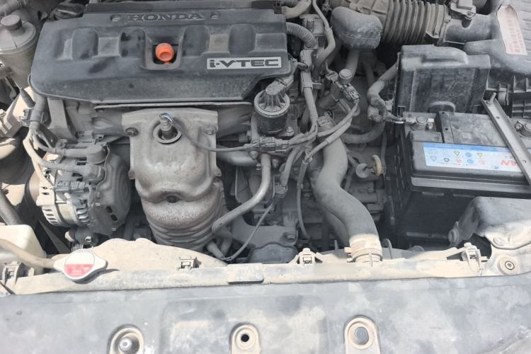 Used Honda Accord 2011 2.0L EX Engine Bay