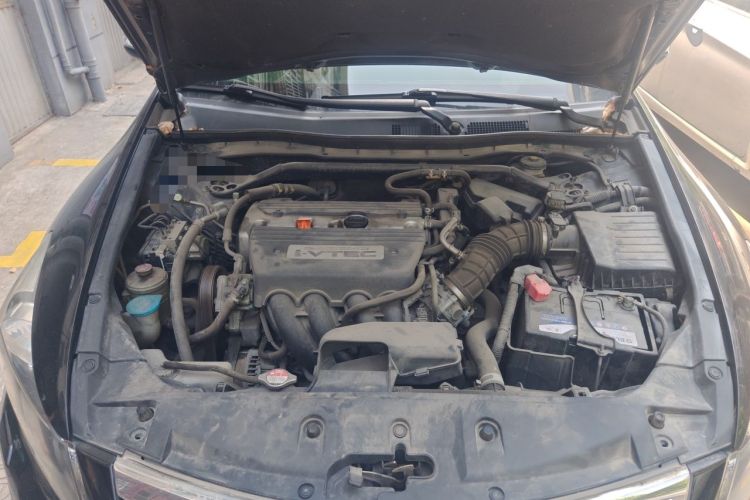 Used Honda Accord 2011 2.4L EX Engine Bay