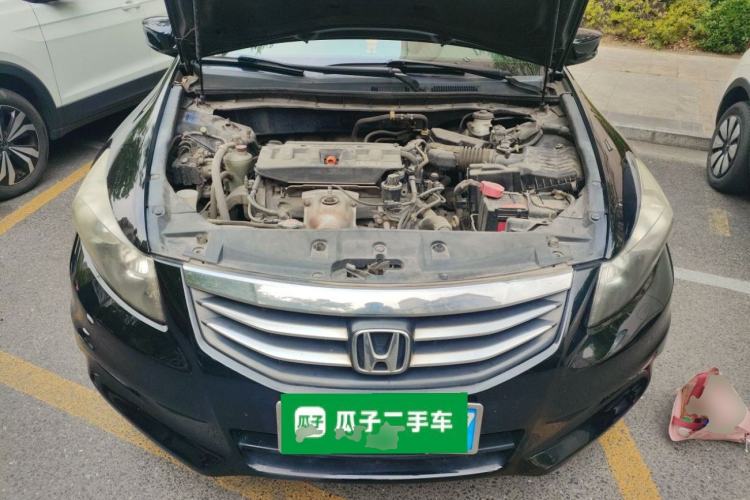 Used Honda Accord 2011 2.0L EX Engine Bay