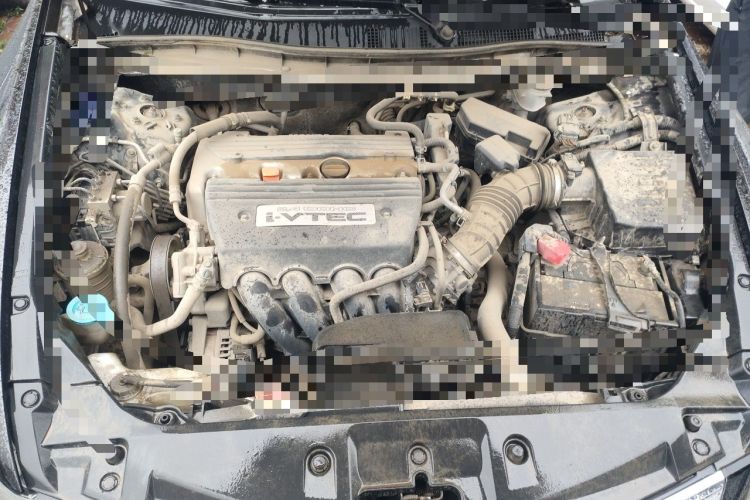 Used Honda Accord 2011 2.4L LX Engine Bay