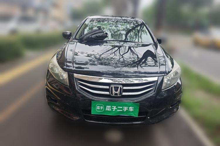 Used Honda Accord 2011 2.0L MT Front