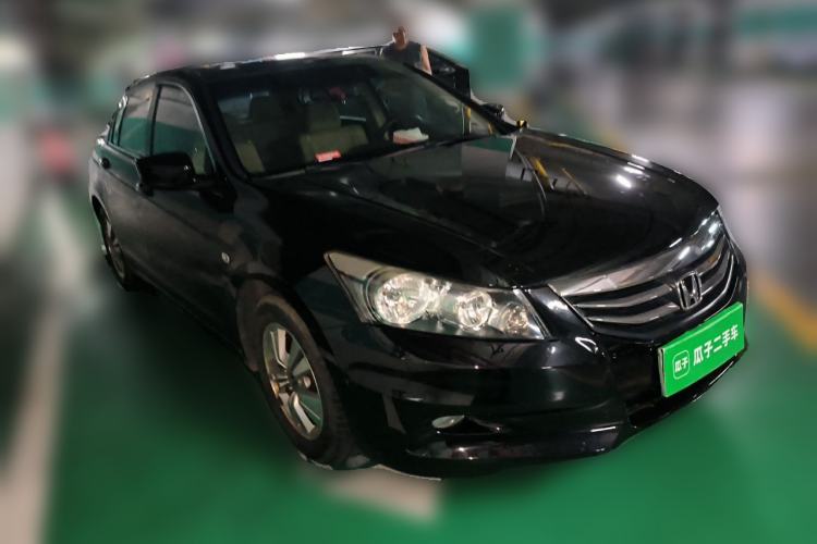 Used Honda Accord 2011 2.0L EX Front Right 45 Deg