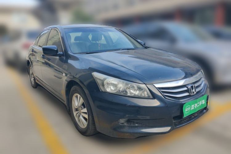 Used Honda Accord 2011 2.0L EX Front Right 45 Deg