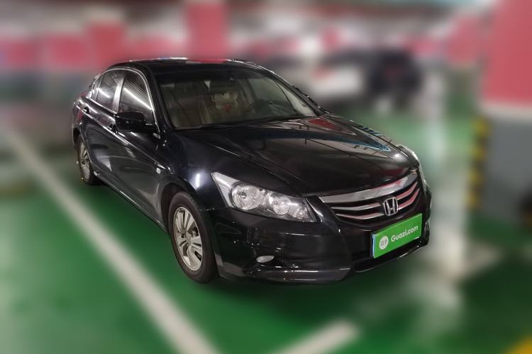 Used Honda Accord 2011 2.0L EX Front Right 45 Deg