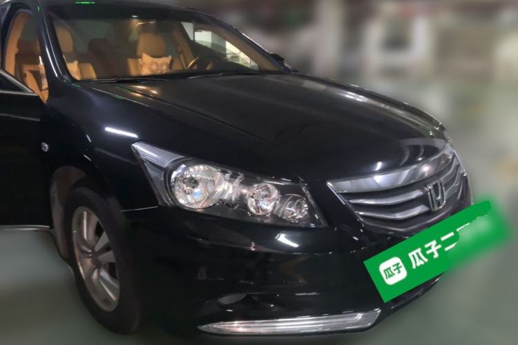 Used Honda Accord 2011 2.0L EX Front Right 45 Deg