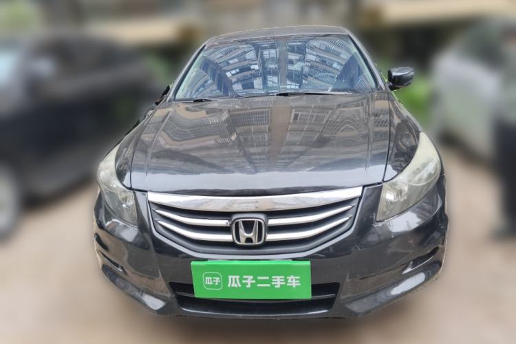 Used Honda Accord 2011 2.0L MT Front
