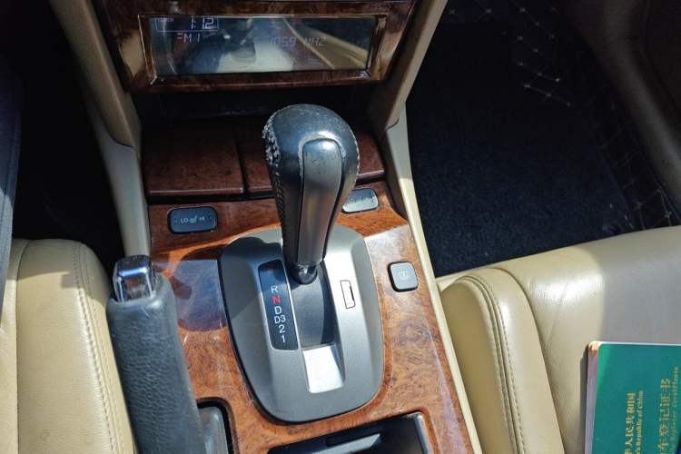 Used Honda Accord 2011 2.4L EX Gear Lever
