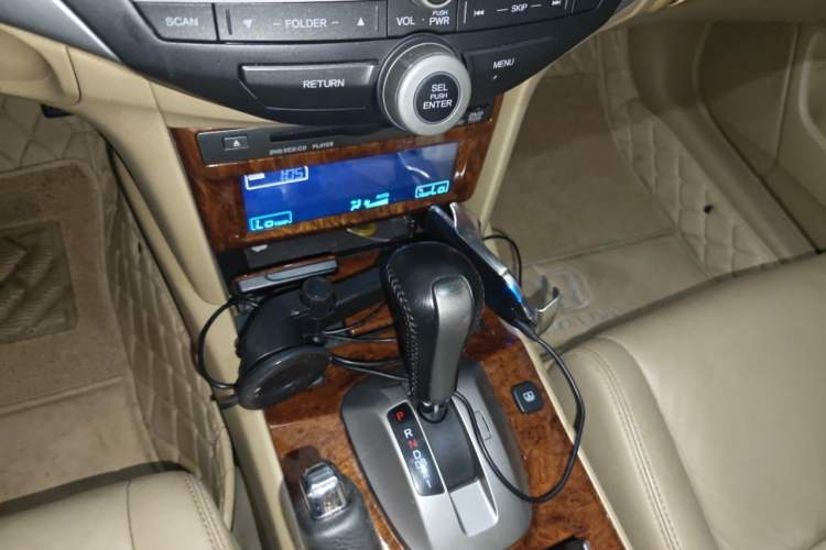 Used Honda Accord 2011 2.4L EX Gear Lever