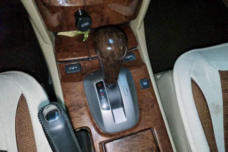 Used Honda Accord 2011 2.4L EX Navi Gear Lever
