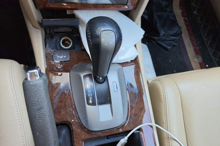 Used Honda Accord 2011 2.0L EX Gear Lever