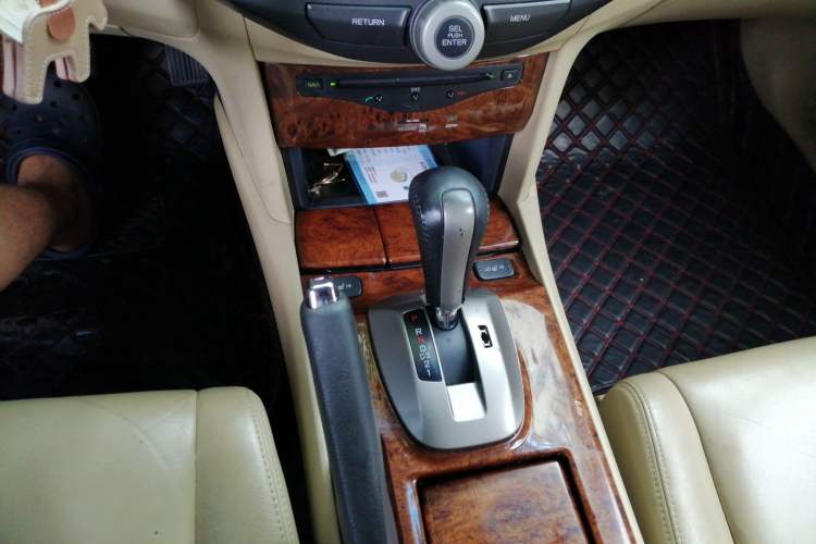 Used Honda Accord 2011 2.0L EX Navi Gear Lever