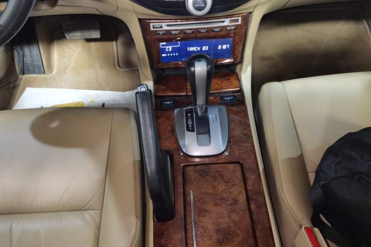 Used Honda Accord 2011 2.0L EX Navi Gear Lever