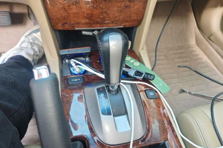 Used Honda Accord 2011 2.4L EX Gear Lever