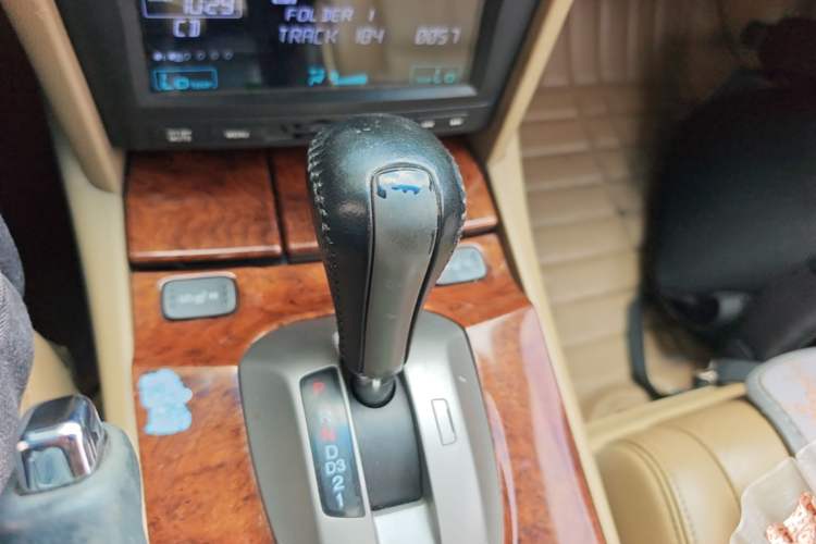 Used Honda Accord 2011 2.0L EX Gear Lever