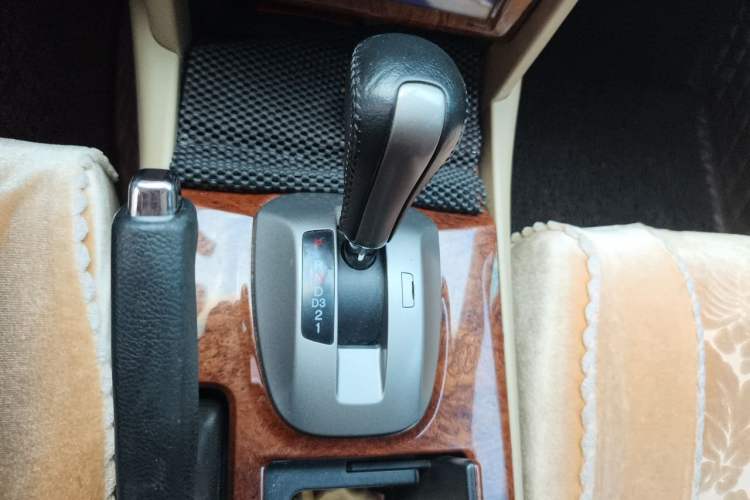 Used Honda Accord 2011 2.0L EX Navi Gear Lever