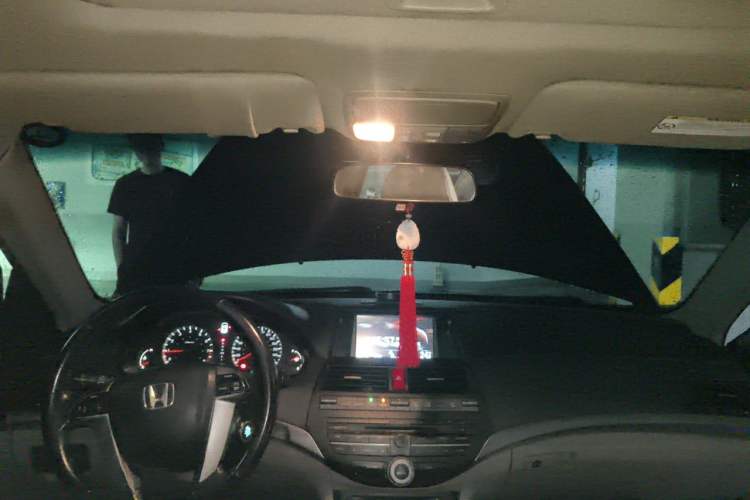 Used Honda Accord 2011 2.0L EX Headliner