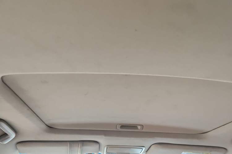 Used Honda Accord 2011 2.0L EX Headliner