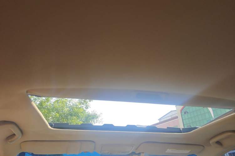 Used Honda Accord 2011 2.4L EX Headliner