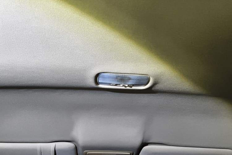 Used Honda Accord 2011 2.0L MT Headliner