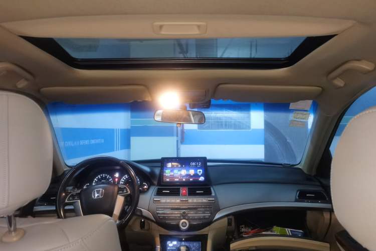 Used Honda Accord 2011 2.4L EXL Navi Headliner