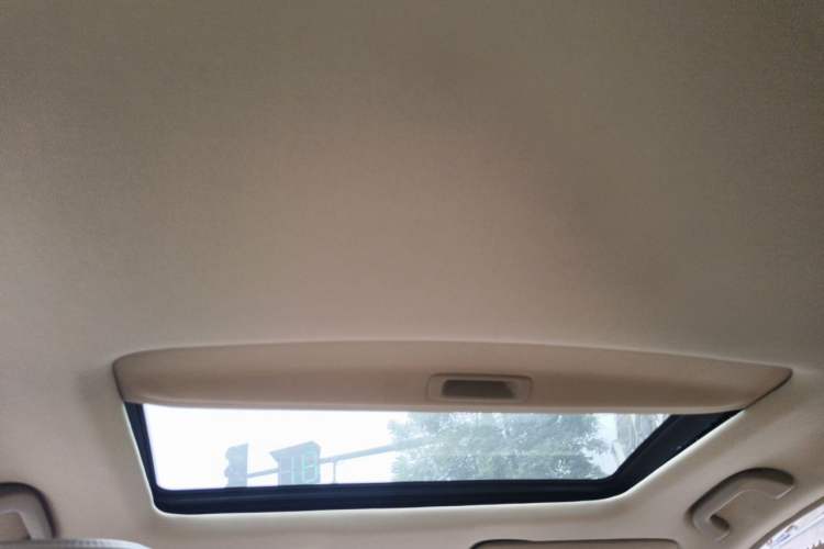 Used Honda Accord 2011 2.4L EX Headliner
