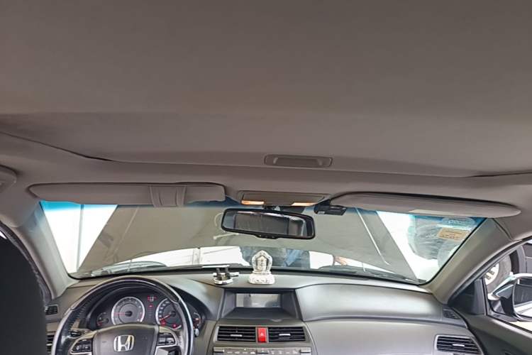 Used Honda Accord 2011 2.4L EX Headliner