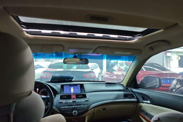 Used Honda Accord 2011 2.4L EX Headliner