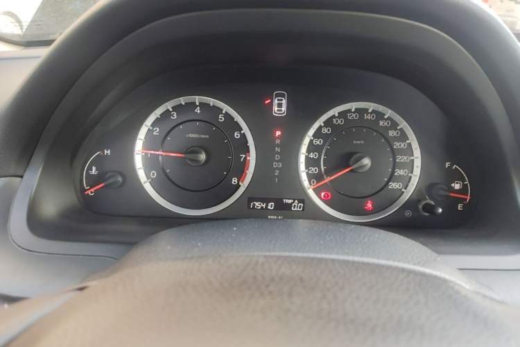 Used Honda Accord 2011 2.0L EX Instrument Cluster