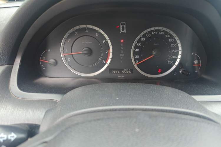 Used Honda Accord 2011 2.0L EX Instrument Cluster