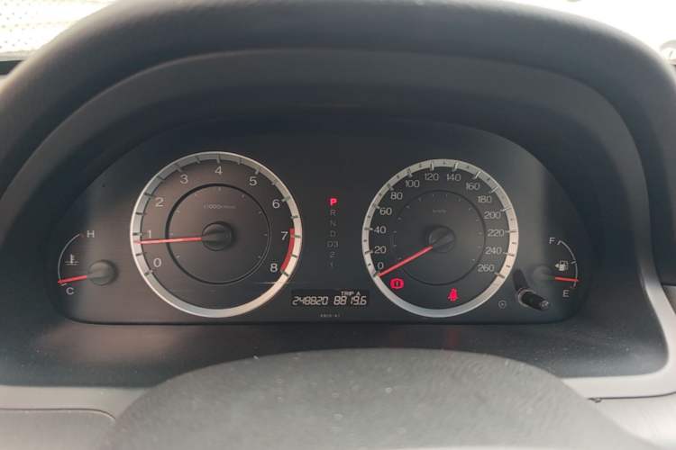 Used Honda Accord 2011 2.0L EX Instrument Cluster