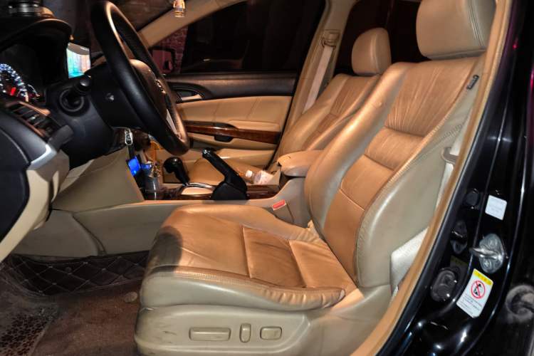 Used Honda Accord 2011 2.0L EX Left Front Seat