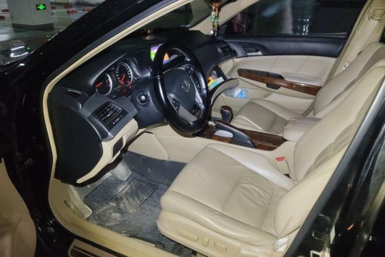 Used Honda Accord 2011 2.0L EX Left Front Seat