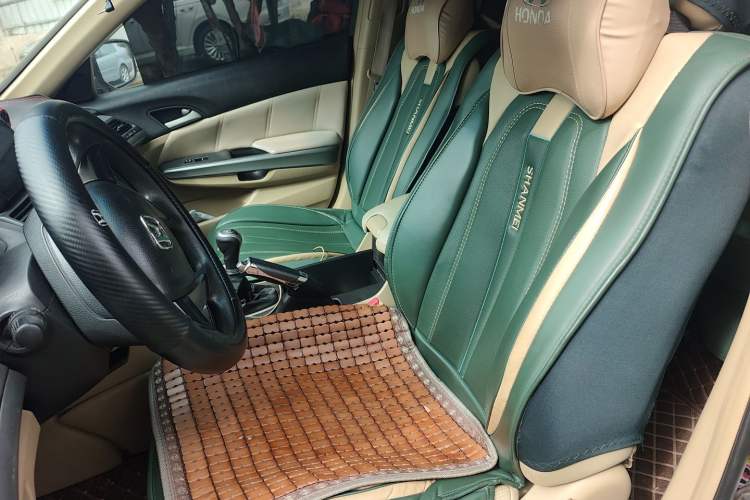 Used Honda Accord 2011 2.0L MT Left Front Seat