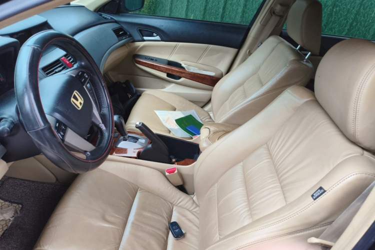 Used Honda Accord 2011 2.0L EX Left Front Seat