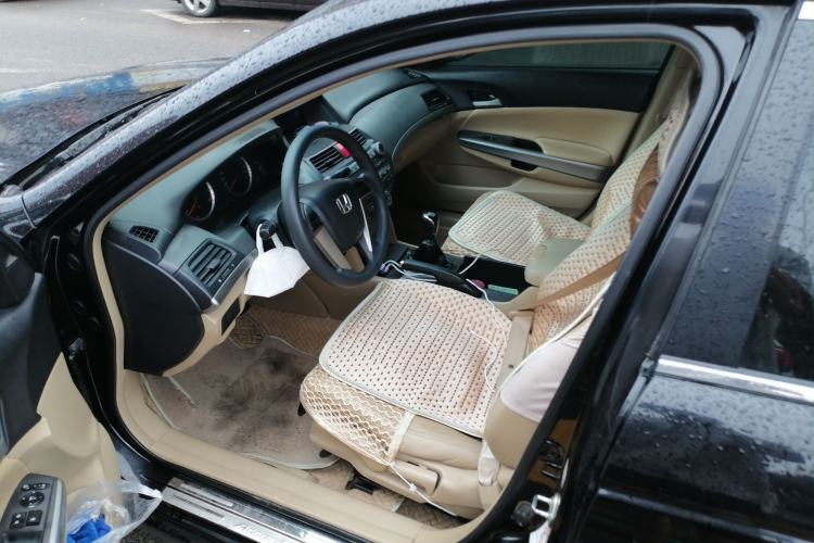 Used Honda Accord 2011 2.0L MT Left Front Seat