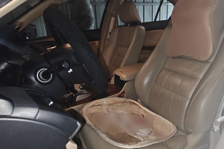 Used Honda Accord 2011 2.0L EX Left Front Seat