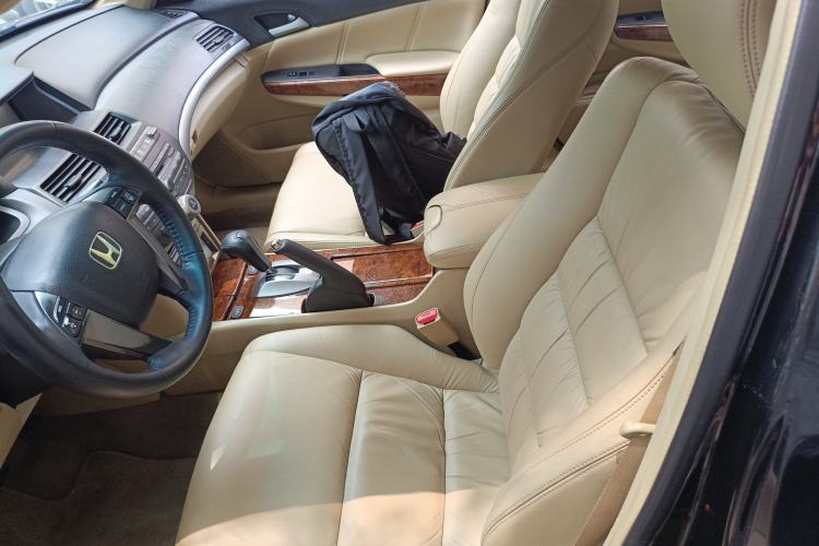 Used Honda Accord 2011 2.4L LX Left Front Seat