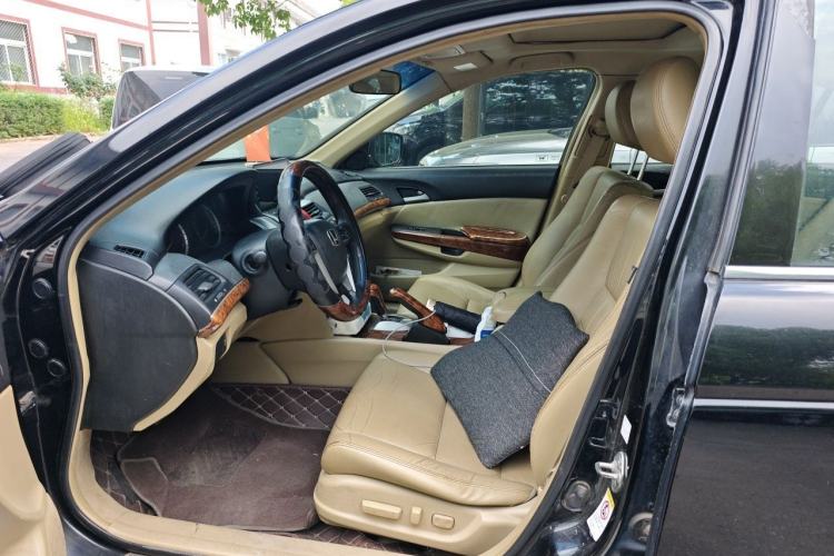 Used Honda Accord 2011 2.4L LX Left Front Seat